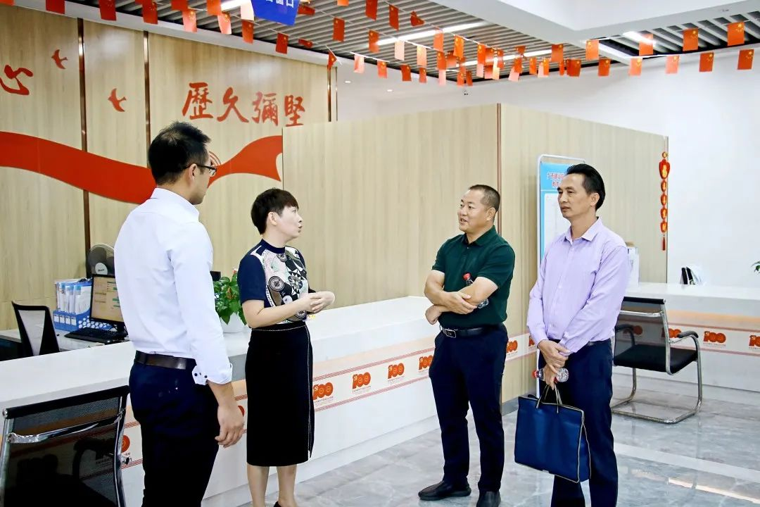 安职院一行参观乐玩首页（中国）网页版一站式服务中心