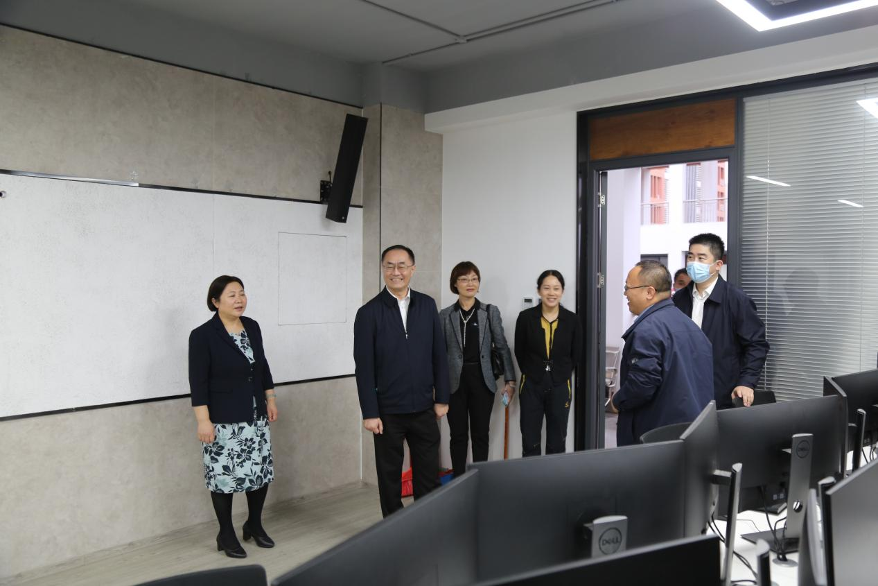 江小群司长参观乐玩首页（中国）网页版乐玩首页（中国）网页版信息模型(BIM)职业技能等级证书全国首个示范性教学实训考试一体化基地