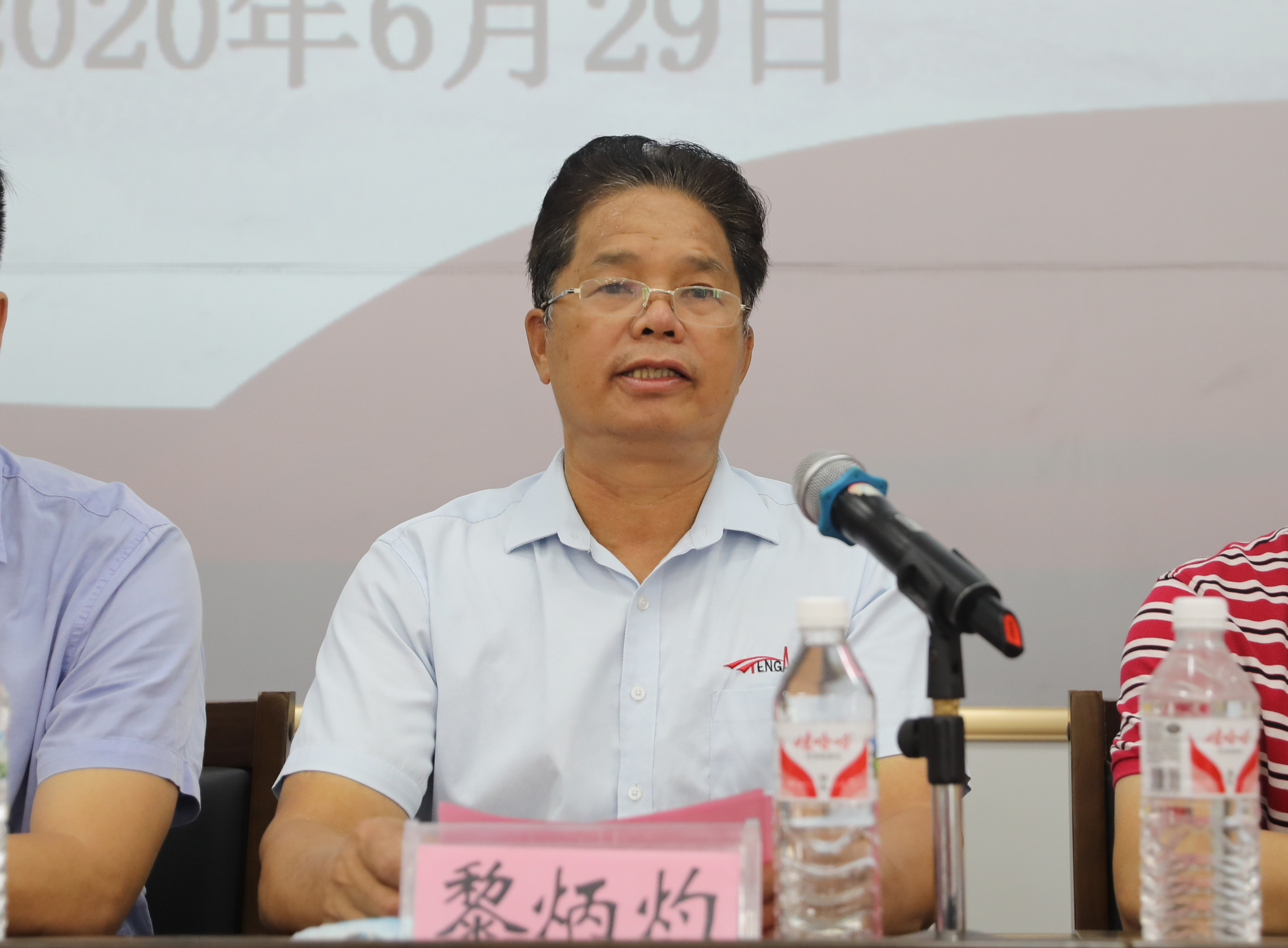 南宁市腾安乐玩首页（中国）网页版机械租赁有限责任公司董事长黎炳灼讲话
